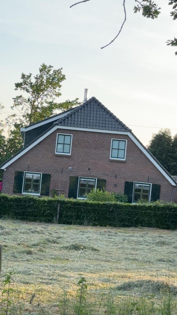 Buitenschilderwerk — Landelijke woning